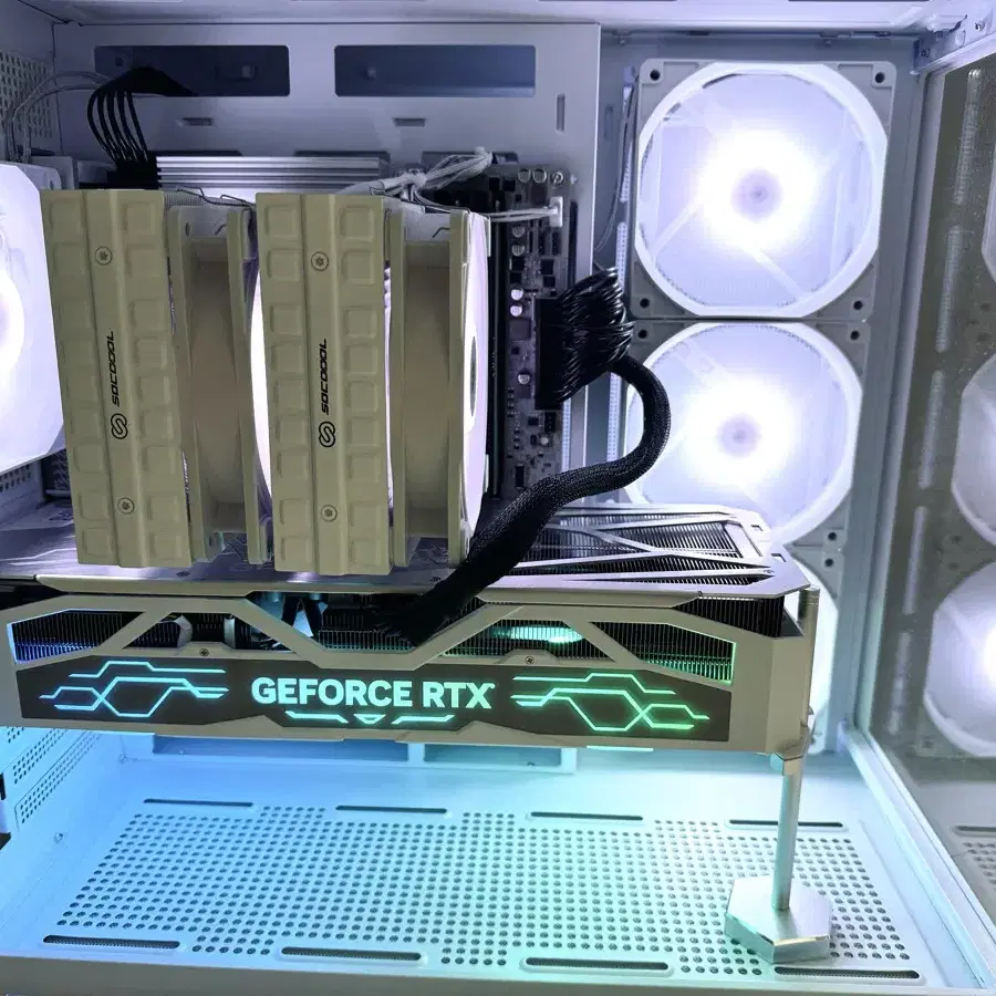 (개인 4개월 사용) 라이젠 7800x3d,Rtx4080 super 본체