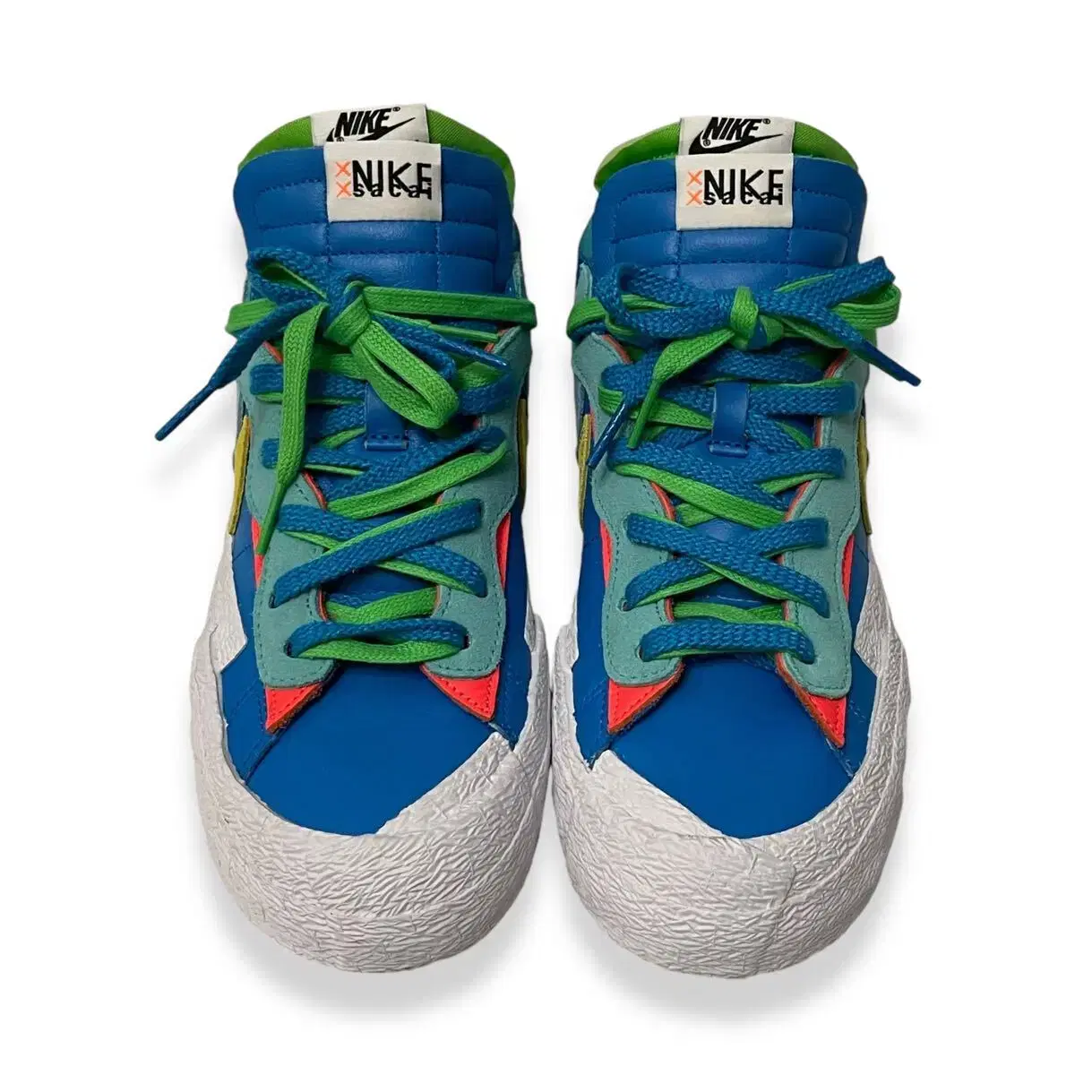 NIKE KAWS SACAI BLAZER LOW.상태좋은 중고제품 팝니다