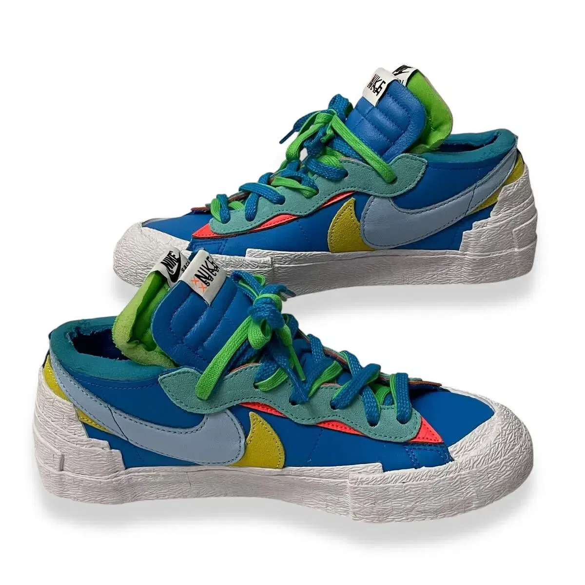 NIKE KAWS SACAI BLAZER LOW.상태좋은 중고제품 팝니다