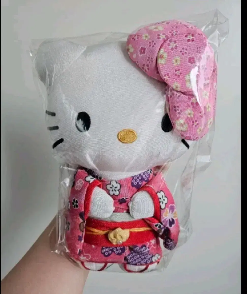 Sanrio Kimono Kitty Doll