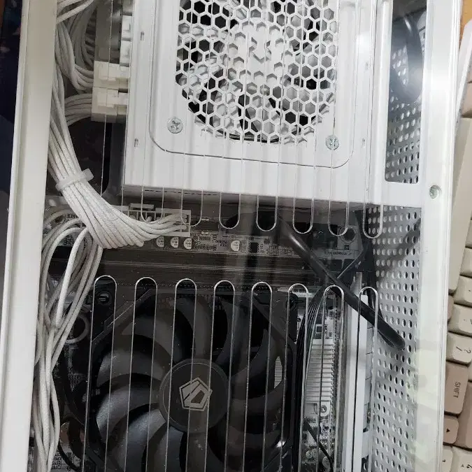 itx 5600 rtx4060팝니다