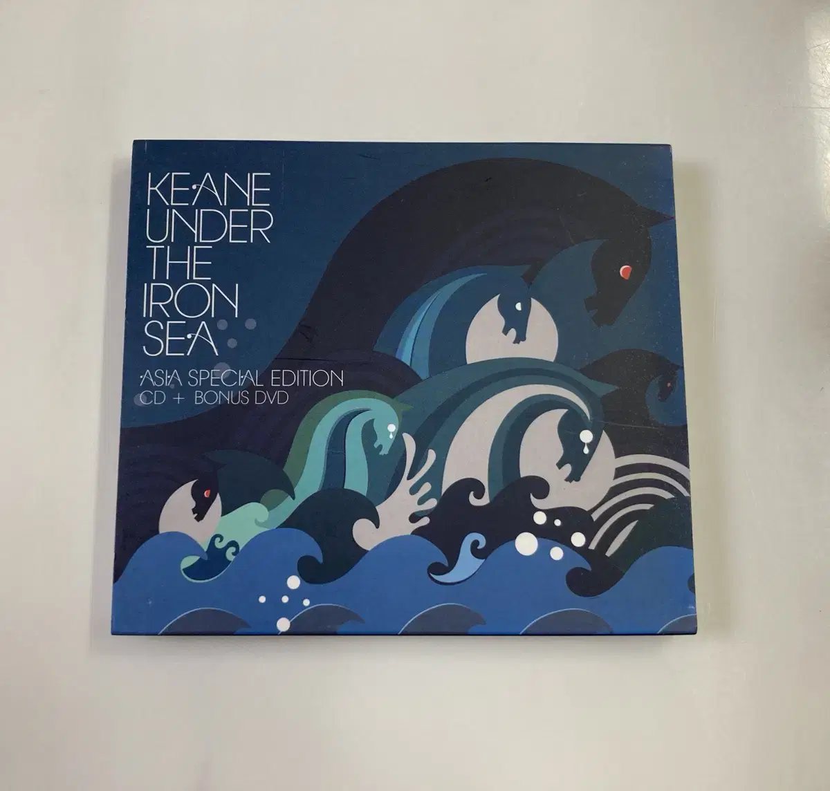 킨 Keane - Under the iron sea CD +DVD