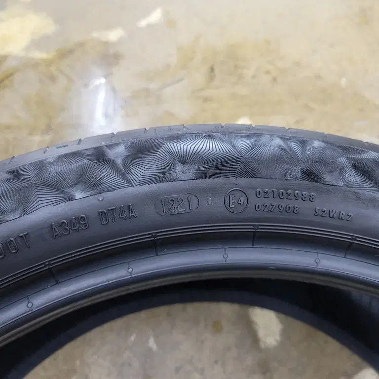 275/40R21 315/35R21 컨티넨탈 런플렛 X5 X6