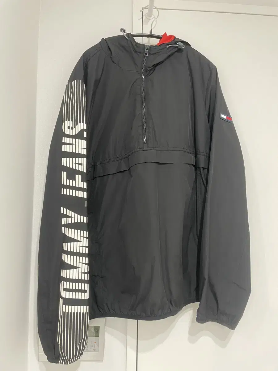 Tami Windbreaker Anorak