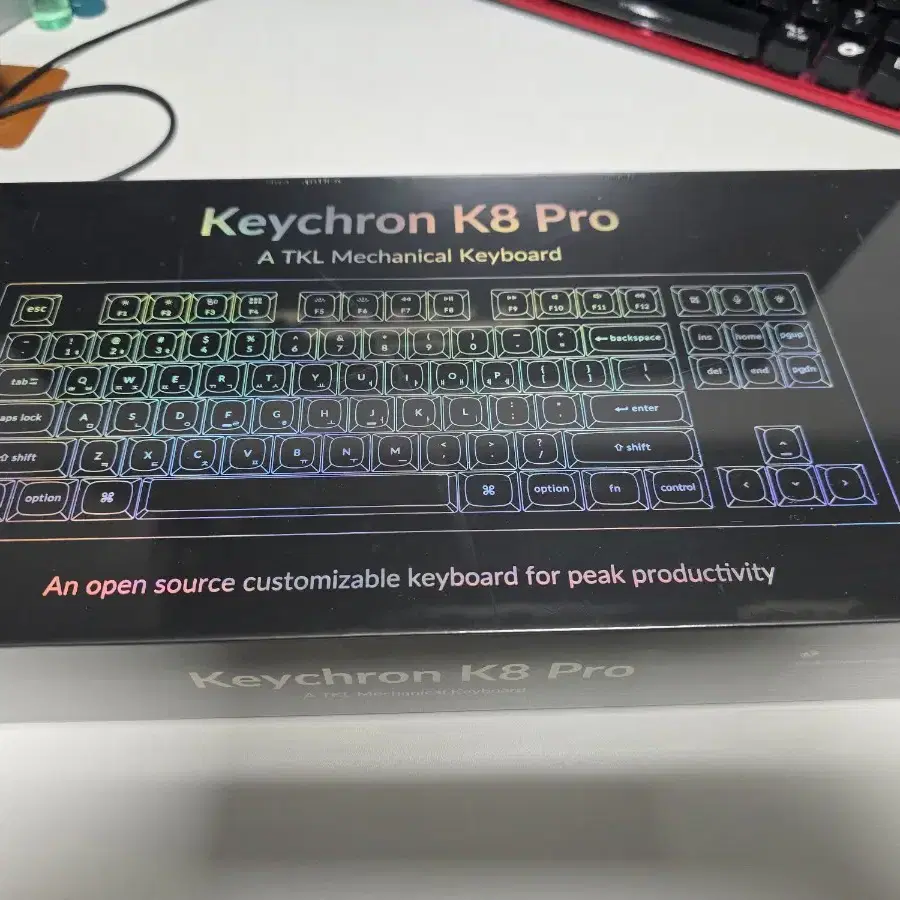 [미개봉] 키크론 K8 Pro 알루미늄 RGB 핫스왑 저소음적축