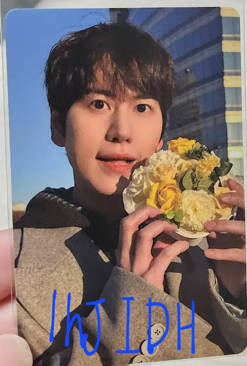 Super junior kyuhyun not so popular Mbang photocard