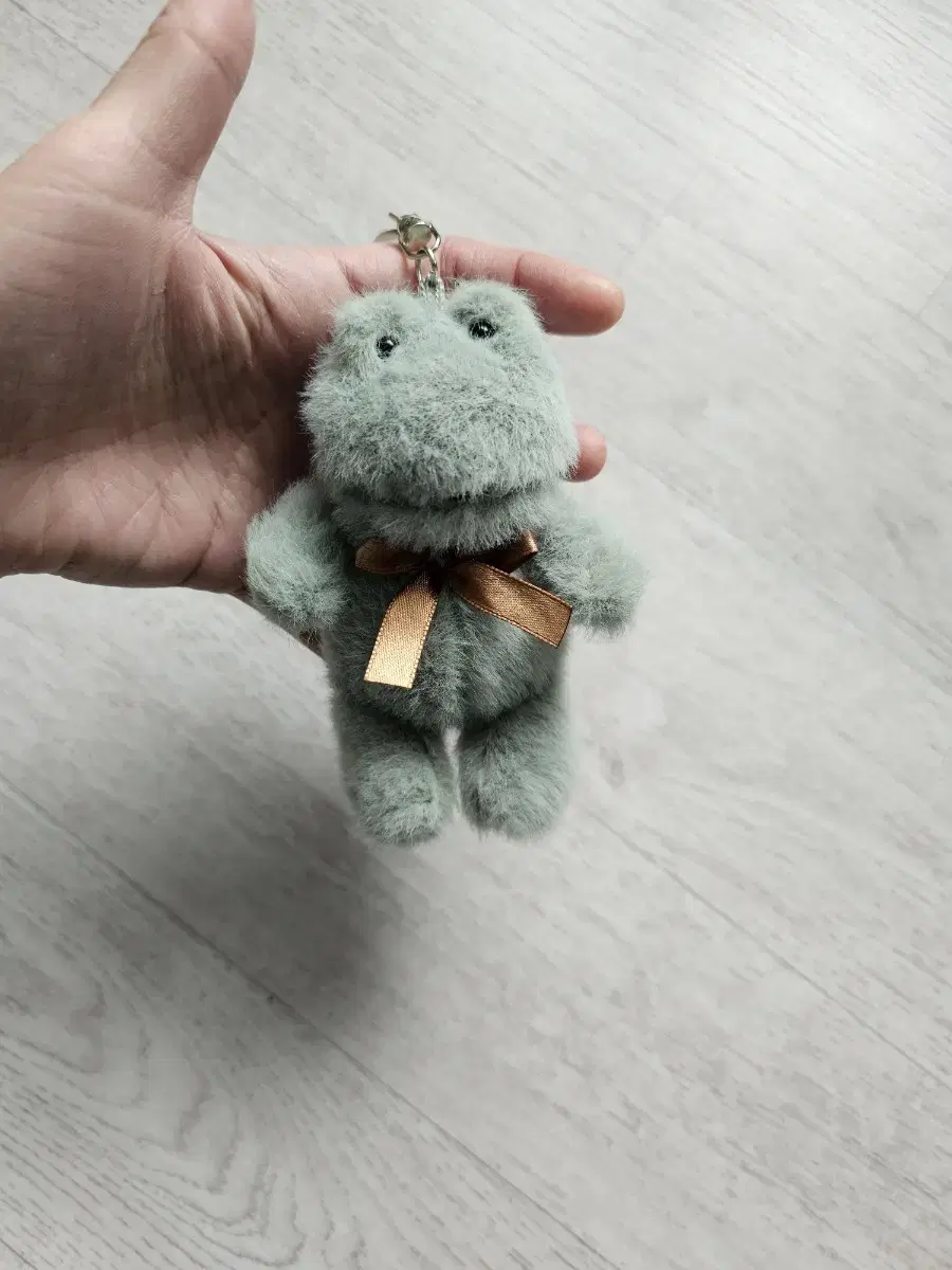 Frog Fluffy doll keyring Happy Holidays!