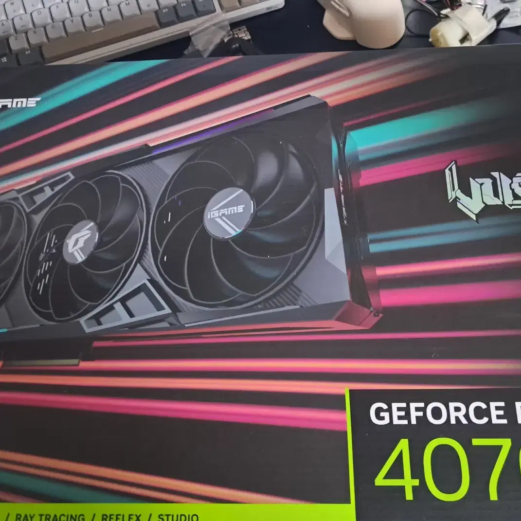 컬러풀 지포스 RTX 4070ti 불칸 vulcan 12GB