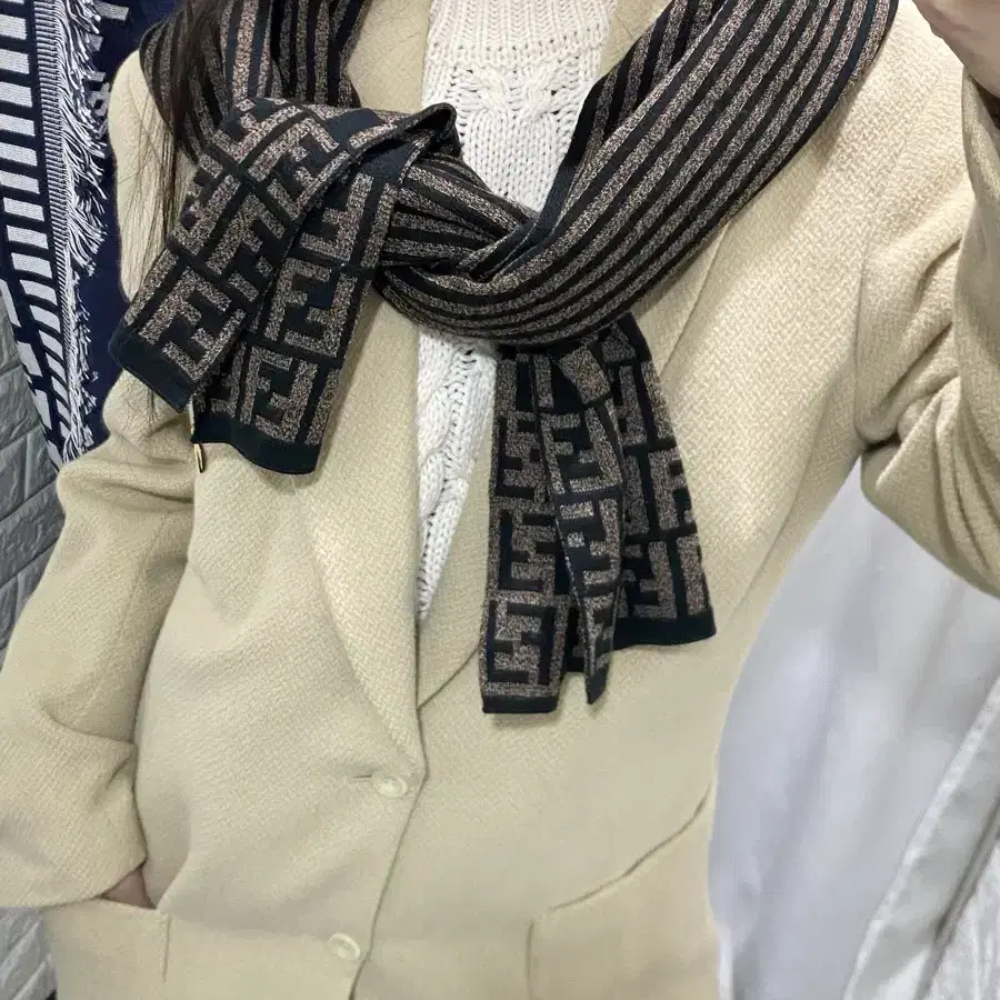 Fendi zucca pattern knit muffler