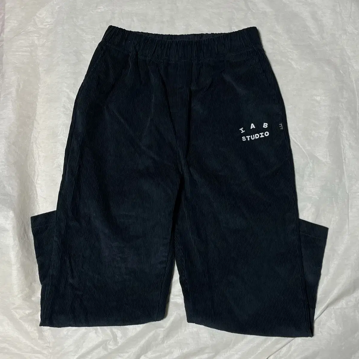 iAppstudio Corduroy Pants XL