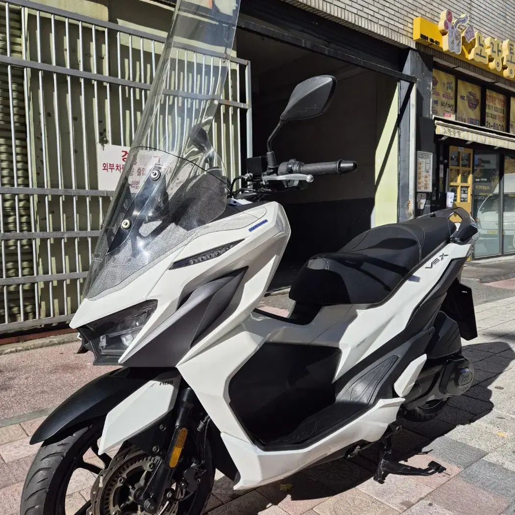 센터판 S급 SYM VSX125 판매합니다.