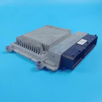 기아 K5 ECU 모듈 39138-2G020 / 39108-2G020