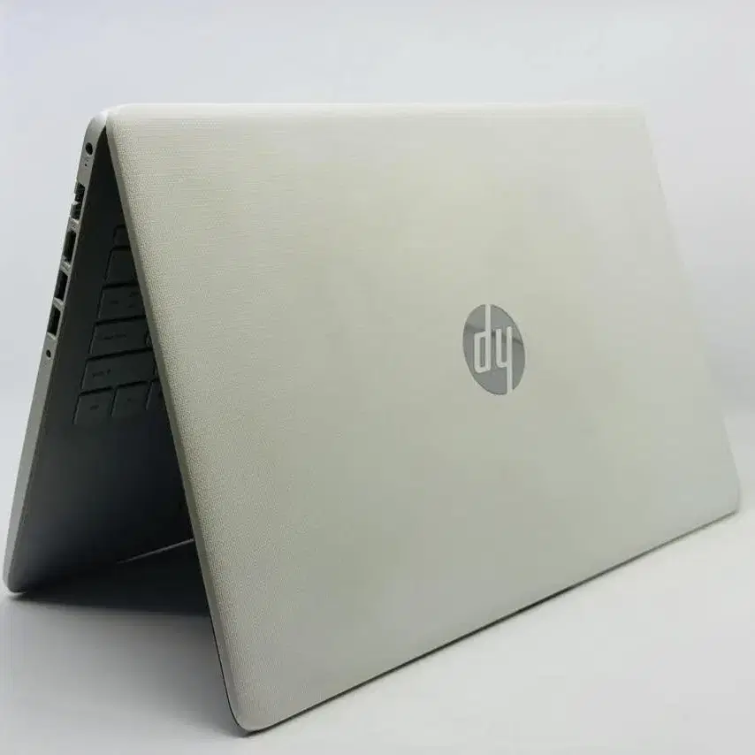 HP 15인치 중고노트북 화이트 I5 사무/업무 15-DA0346TU