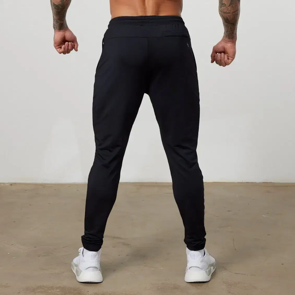 VANQUISH Performance Pants