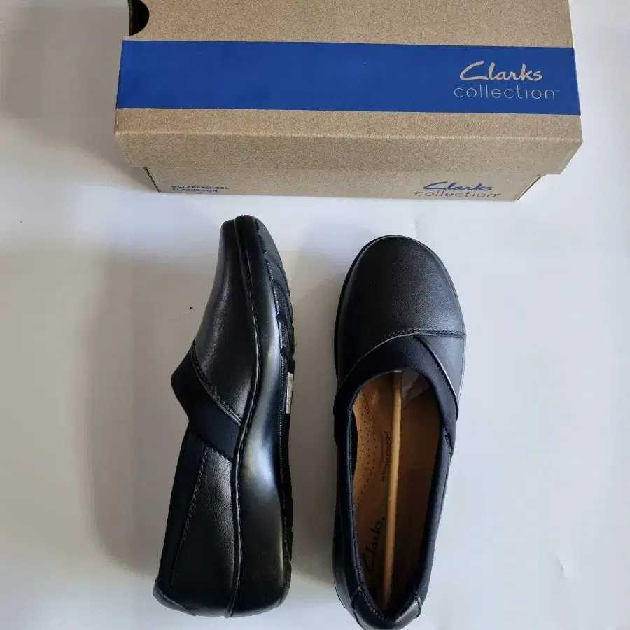 급처]새상품 클락스 로퍼 와이드 우먼245clarks 구두 운동화