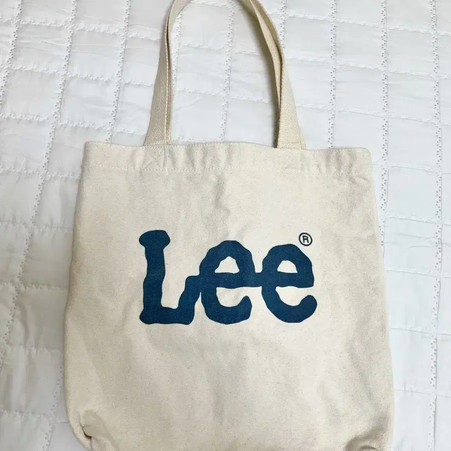 Lee 에코백