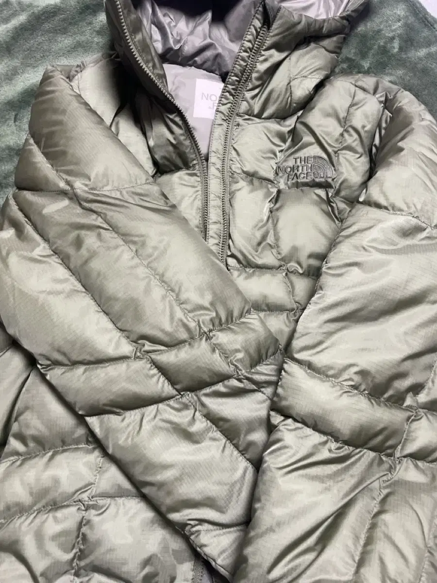 The North Face Weight Light Onball Jacket XS