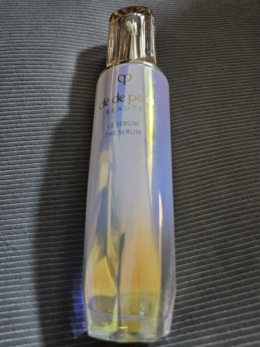 끌레드뽀보떼 르세럼 100ml 새것