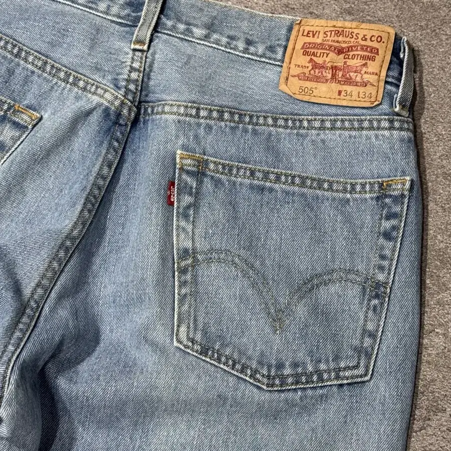 34inch/ Levi's 505 jeans/ L15