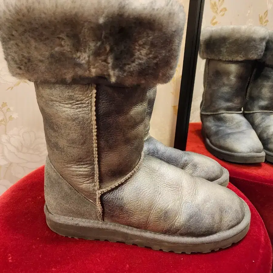 어그부츠 Tall Metallic UGG Boots/250사이즈