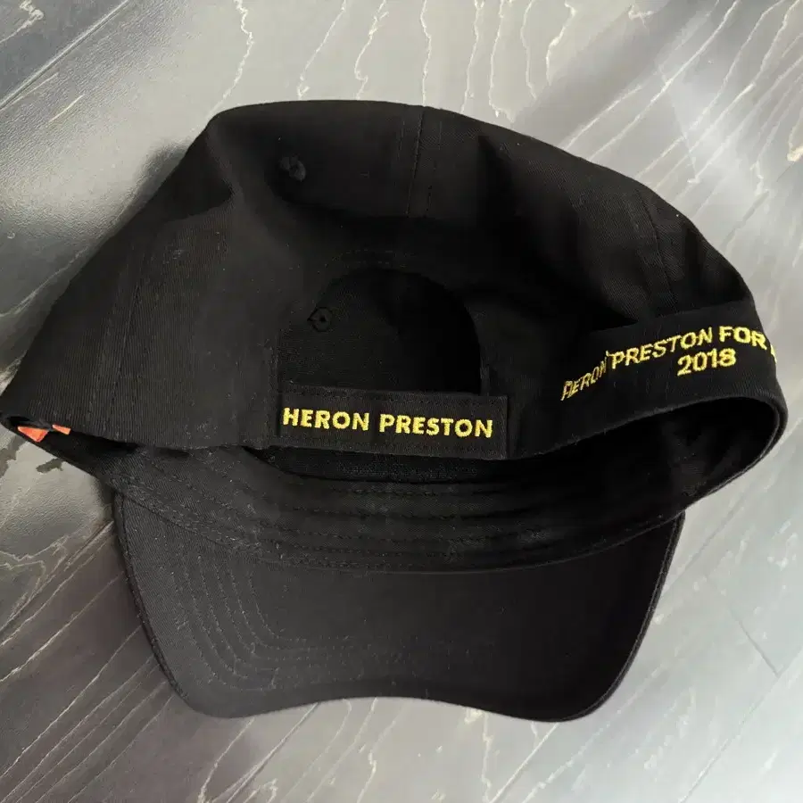 Heron Preston 해론프레스톤 캡