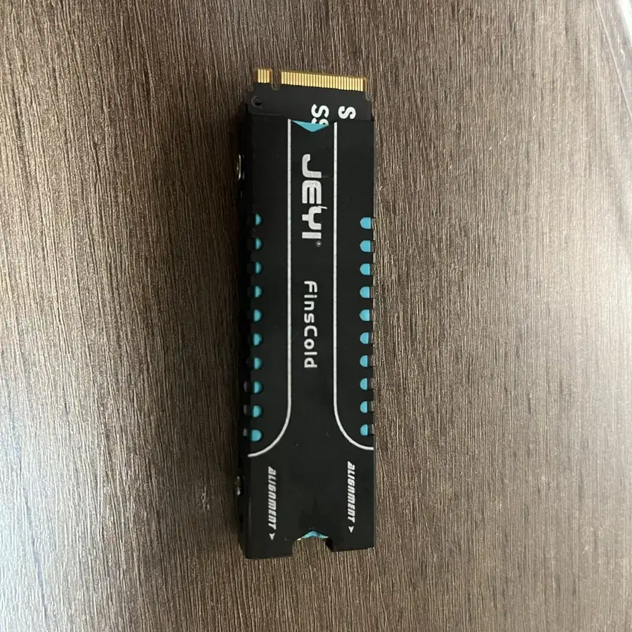 삼성 Pm9a1 1tb ssd + 방열판