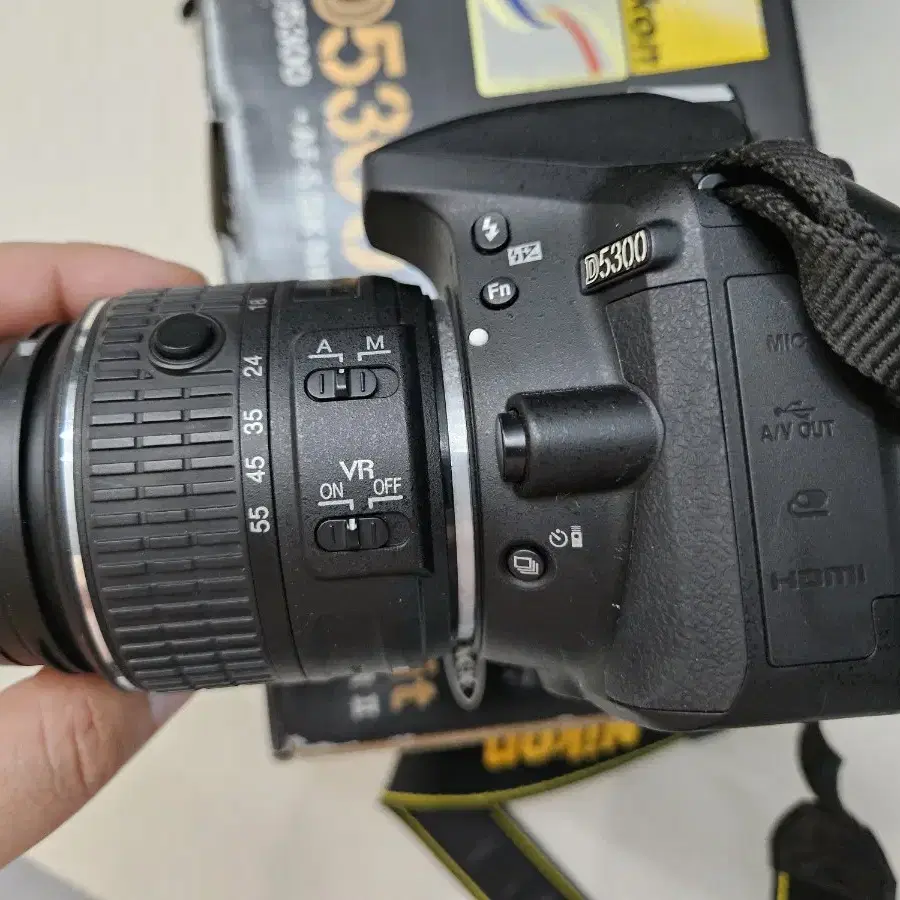 (판매완료)DSLR 니콘 D5300 번들렌즈킷 카메라 컷수 1754