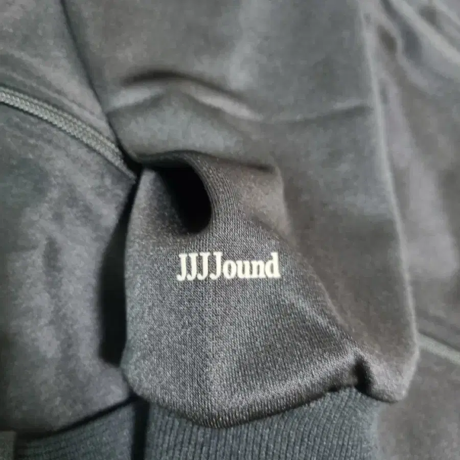 JJJJound 자운드 Retired Tracksuit 트랙 L 팝니다