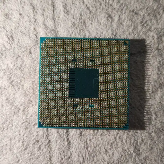 AMD애슬론 200GE