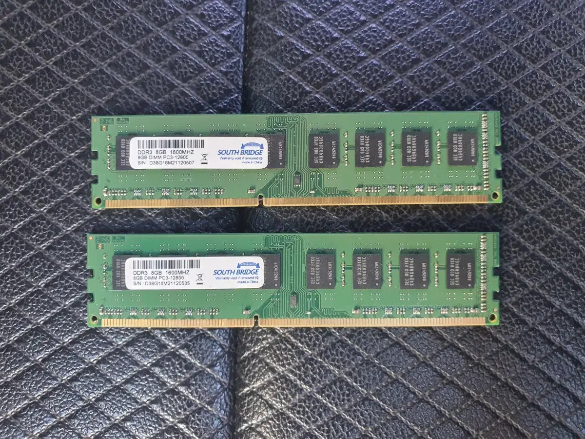 PC용 DDR3 램8기가 2개