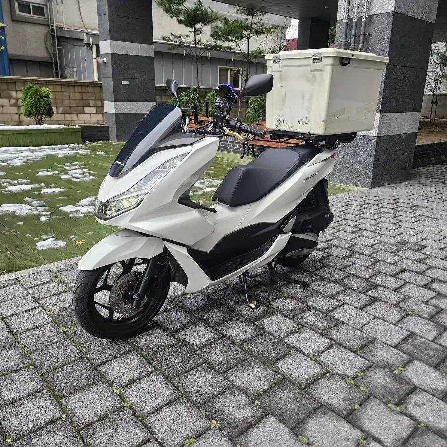 pcx125 22년식 팝니다