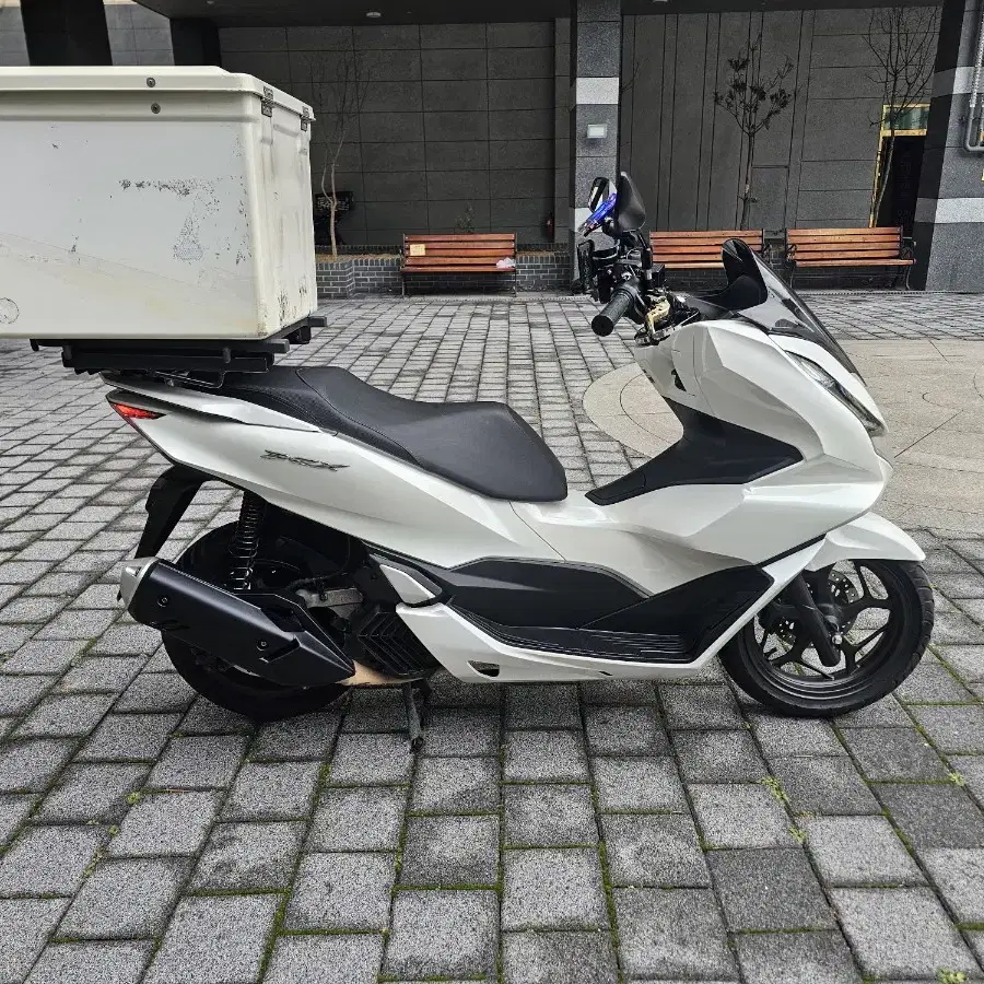 pcx125 22년식 팝니다