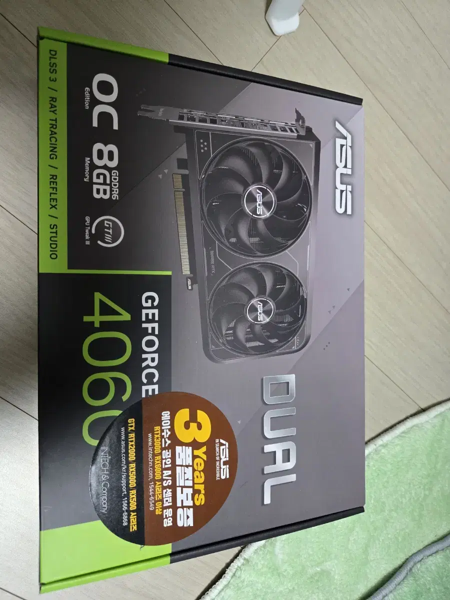 ASUS RTX 4060 dual 그래픽카드