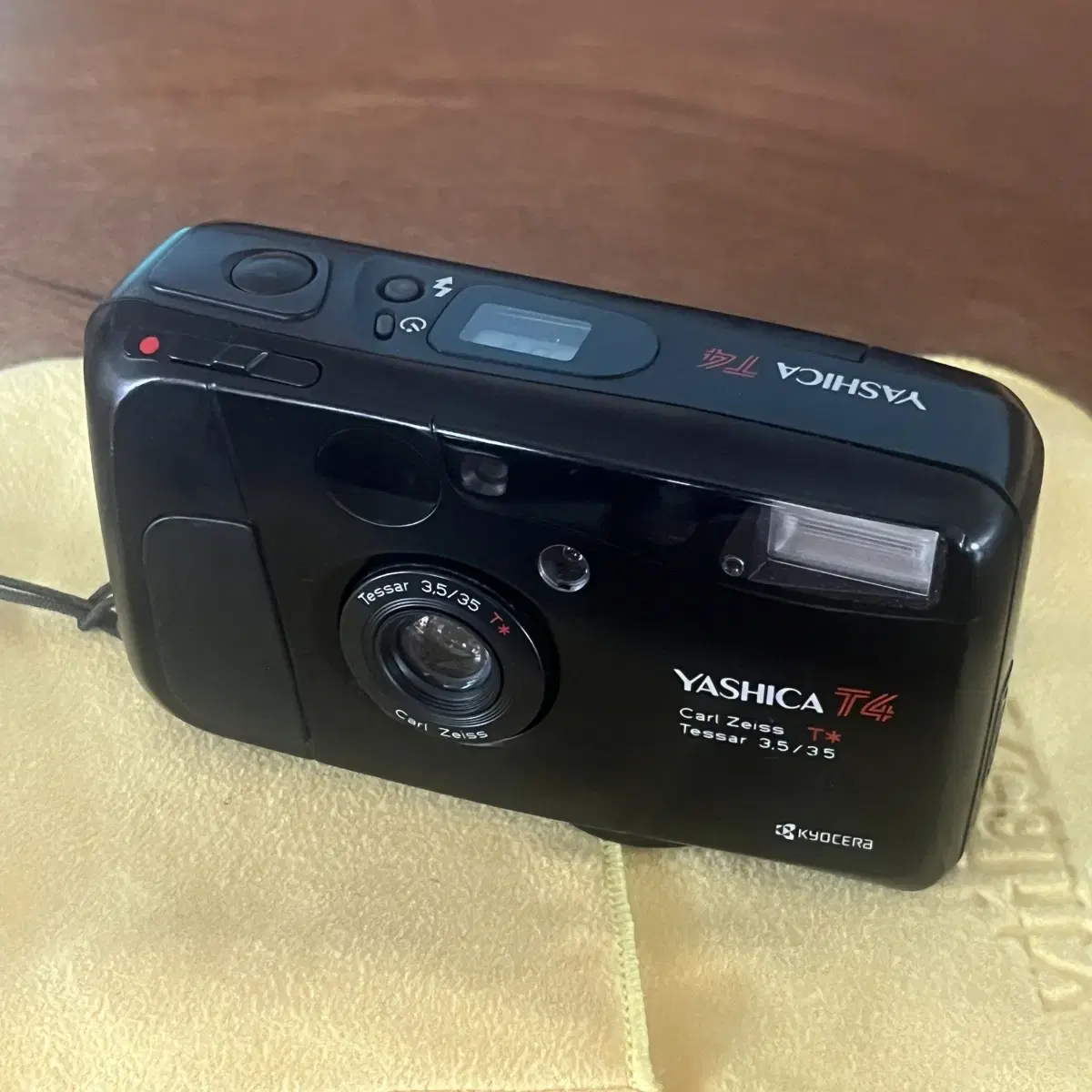 야시카 Yashica T4 똑딱이 필름 카메라