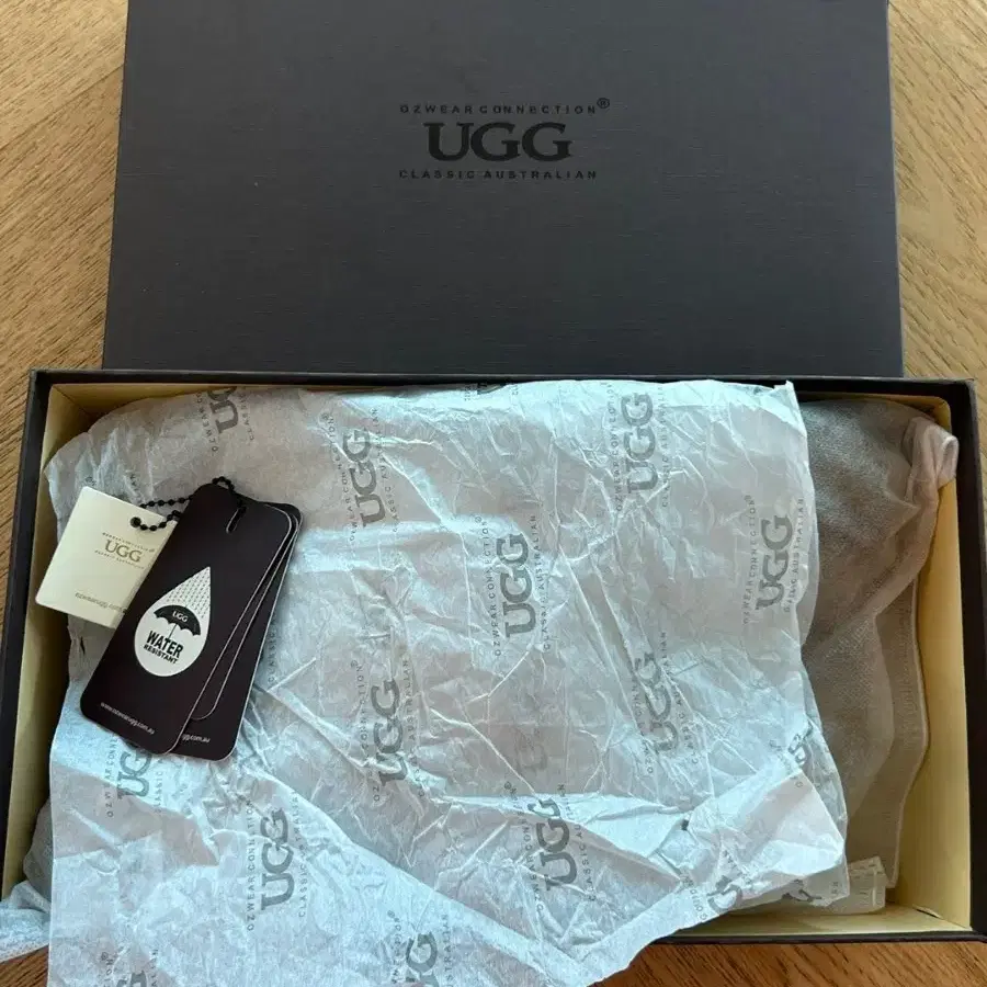 어그 UGG 디스케트 털슬리퍼 체스트넛 250