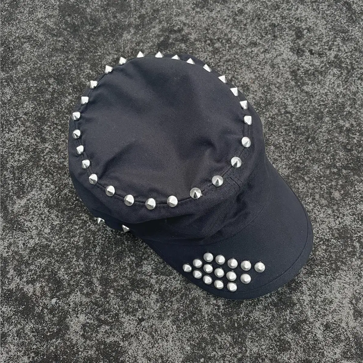 STUD PUNK CAP