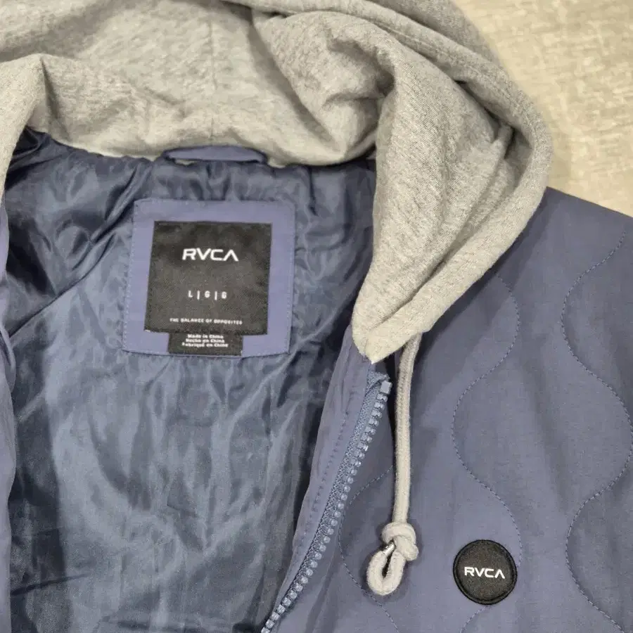 RVCA 퀵실버 바시티 자켓