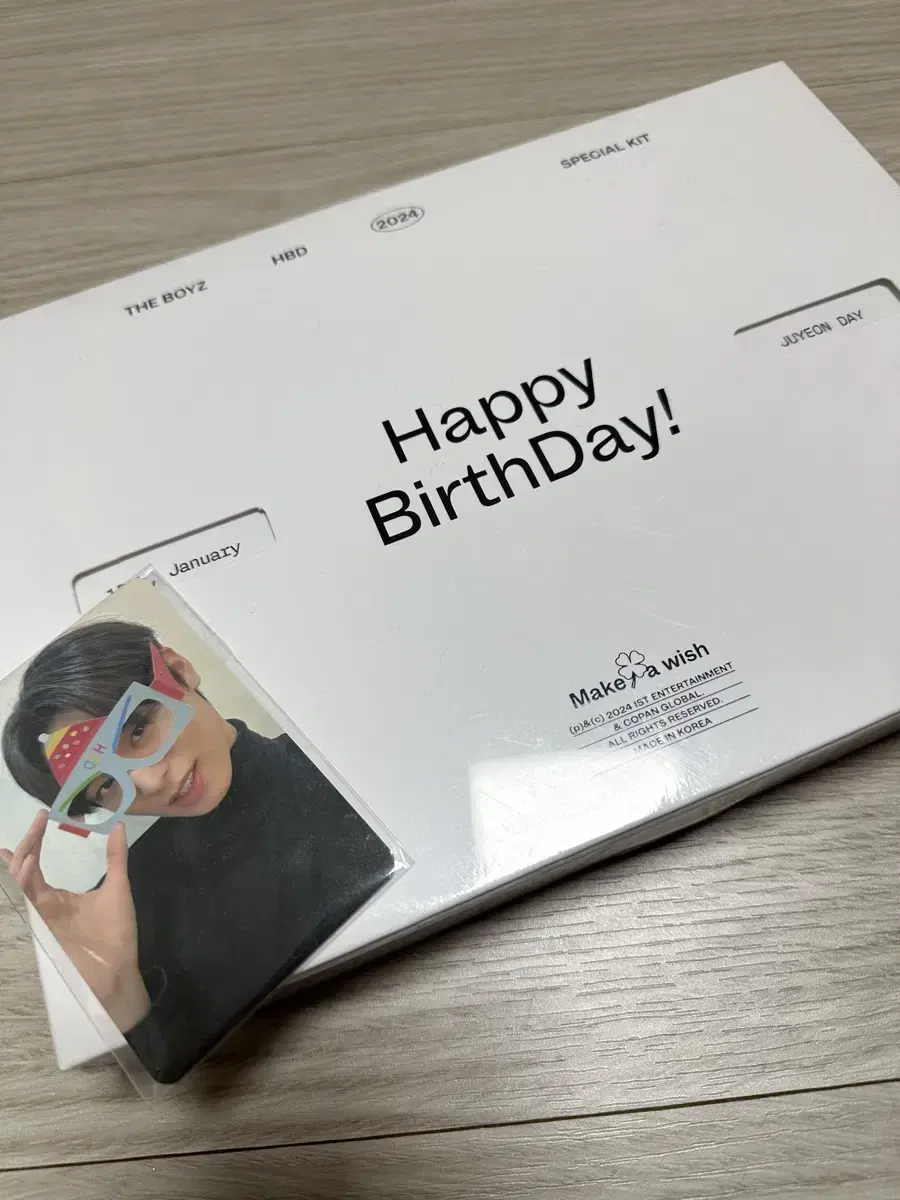 더보이즈 주연 생일키트