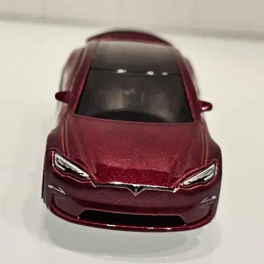 핫휠 테슬라 모델S 플레이드 TESLA MODEL S 레드 미개봉 새상품