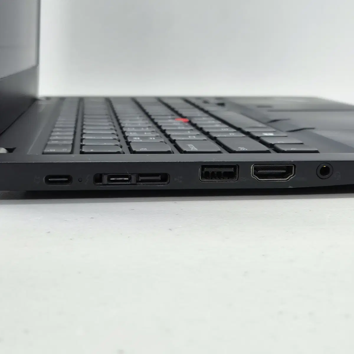 Lenovo T14s 특A급 신동품 14인치 R7 PRO 4750U