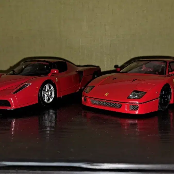 2011년형 부라고 페라리 F40 번호판 옵션가능 1:18 다이캐스트