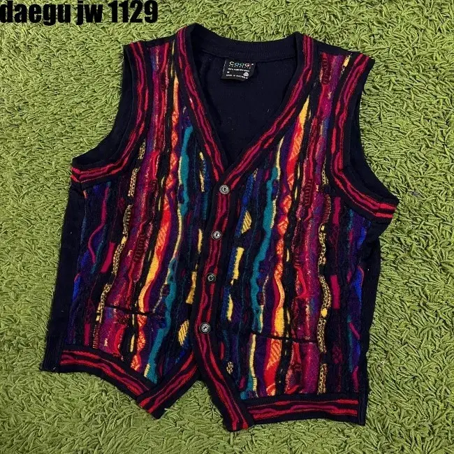 M COOGI VEST 쿠지 니트 조끼