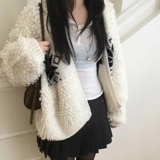 아워캐비넷 combie snow cardigan