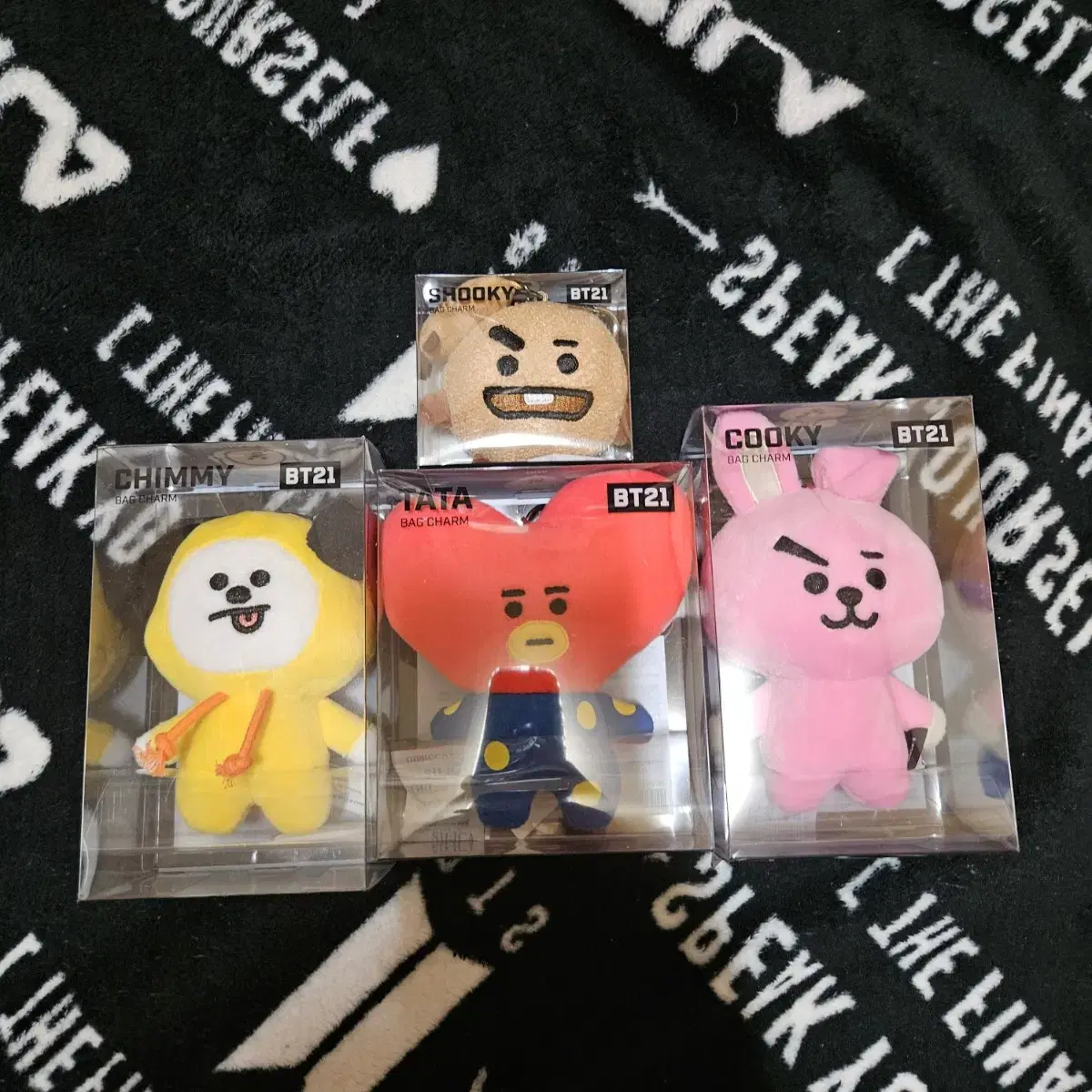 방탄소년단 bt21 치미 타타 쿠키 슈키 백참 키링