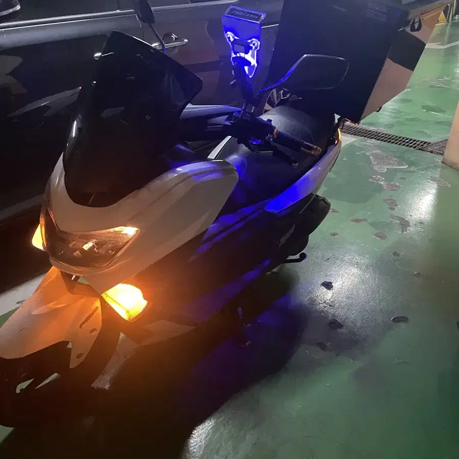 Nmax125 19년식