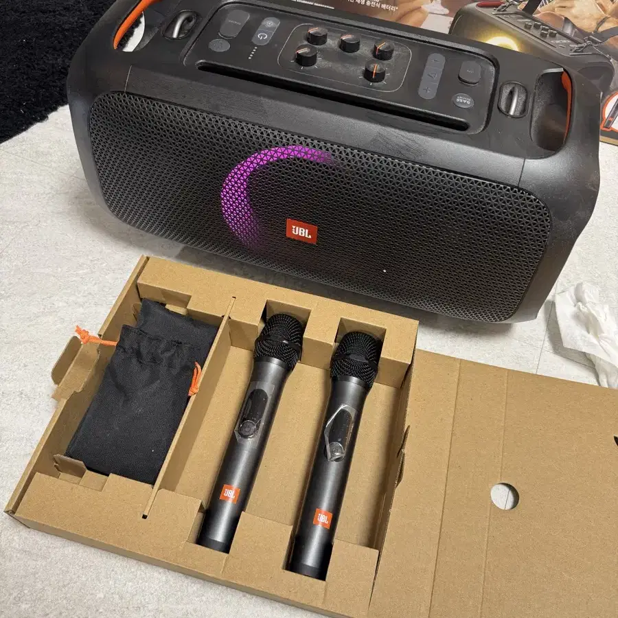 JBL PARTYBOX ON-THE-GO / 박스 / 마이크 2개