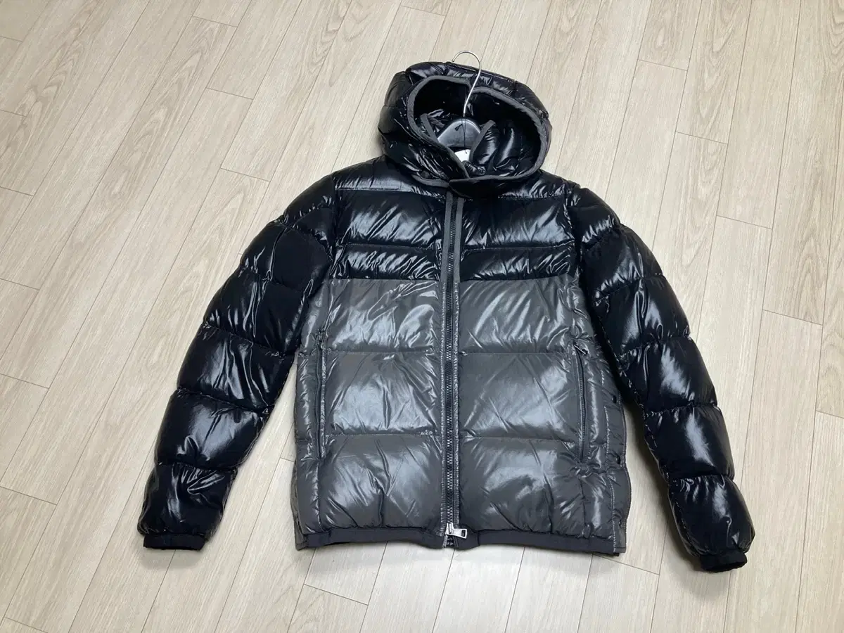 Moncler Harry Short Down Jacket Black+Grey 3 sizes