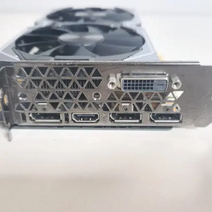 (중고) ZOTAC GTX 1070 팝니다.