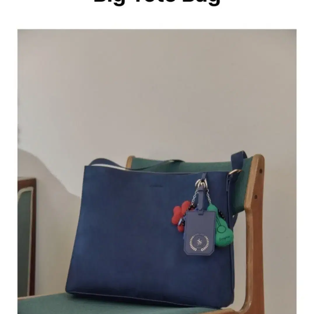 アイドル BTS JIN Happy Big Tote Bag JIN (BTS) - [HAPPY] (OFFICIAL MD Big Tote Bag) – kpopalbums.com