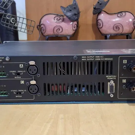 YAMAHA XM4080 POWER AMP